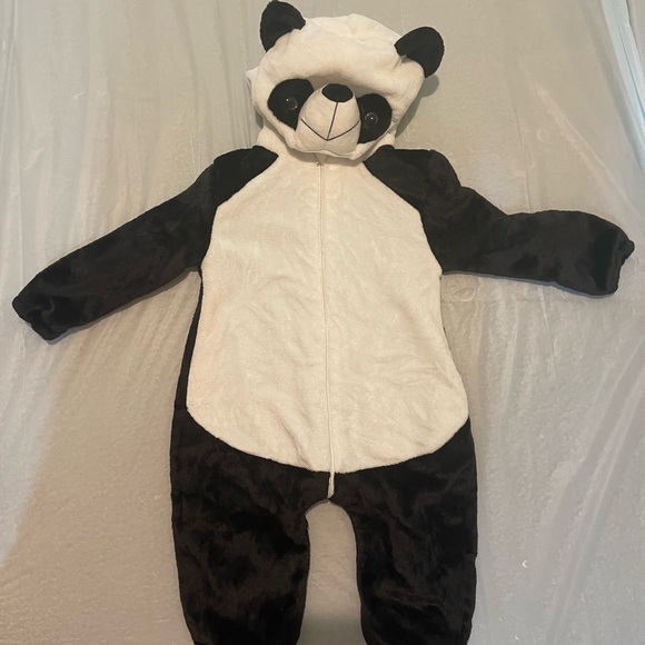 Panda costume size 18-24 months (100). *Like New* - Picture 1 of 4